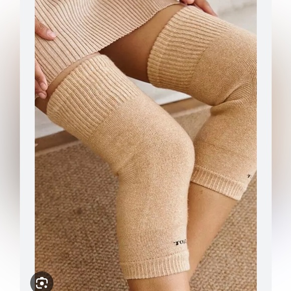 Camel wool blend thermal knee warmer dark camel Mongolia - Picture 6 of 7